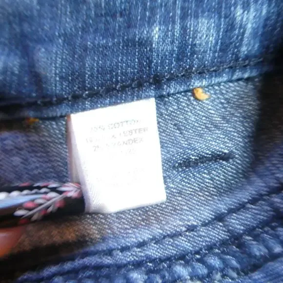 Cato Women's 22W Jeans Back Pocket Pattern - Picture 5 of 9